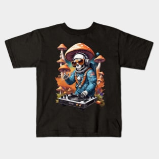 Psychedelic Dj Astronaut - Catsondrugs.com - astronaut, space, stars, galaxy, nasa, cool, planets, funny, universe, astros, astronomy, trippy, surreal, asteroidday, planet Kids T-Shirt